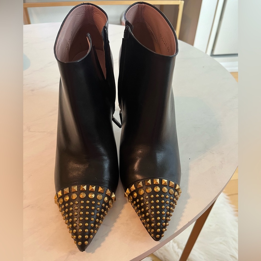 Gucci leather boots
